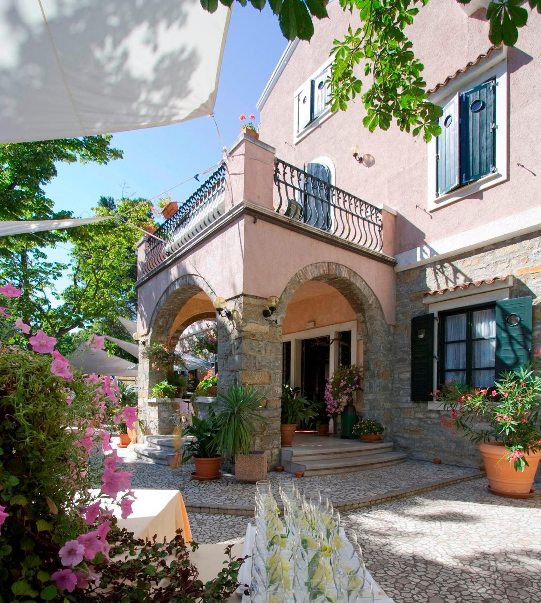 Villa Andor Ankaran Exterior photo