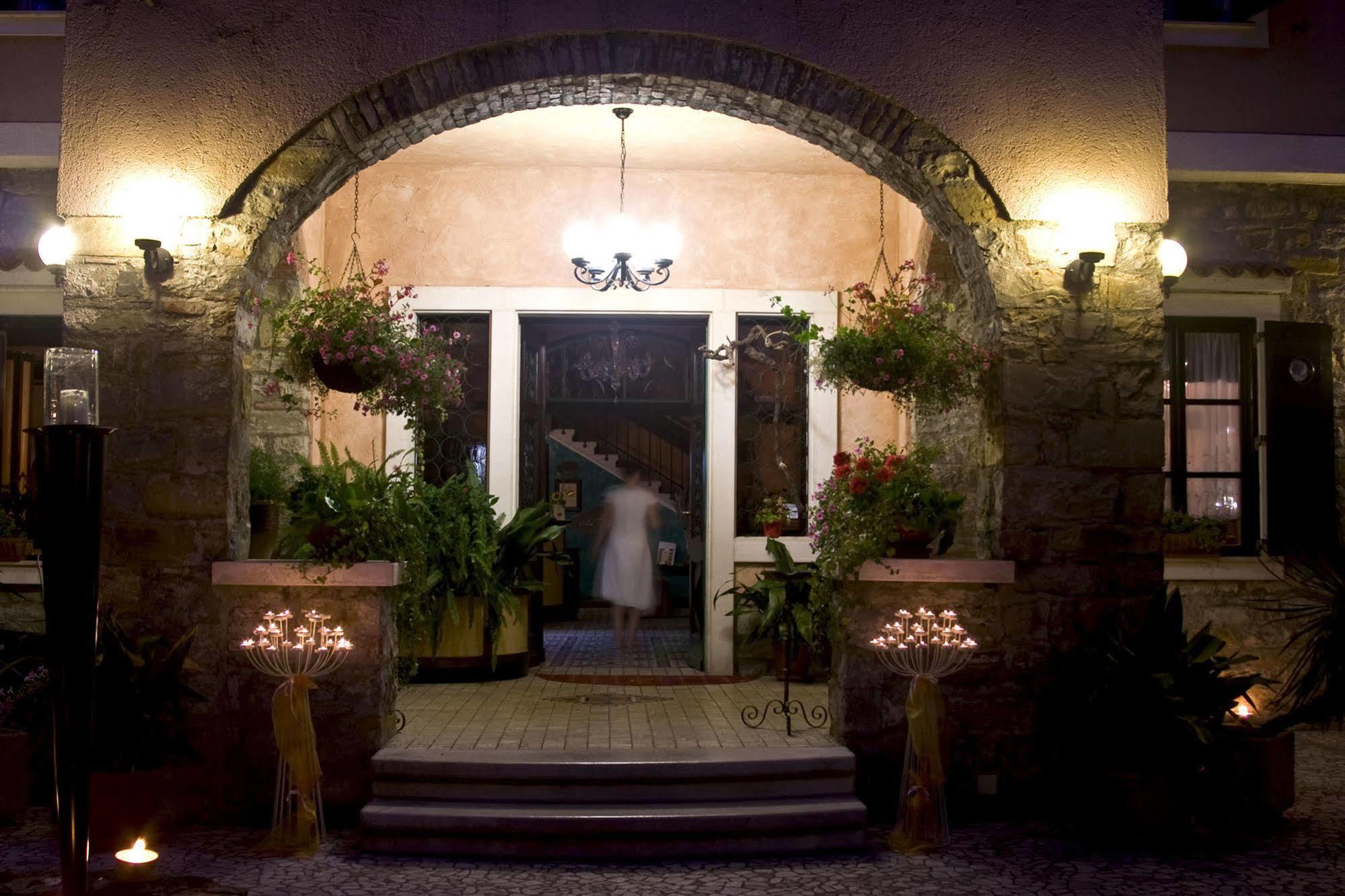 Villa Andor Ankaran Exterior photo